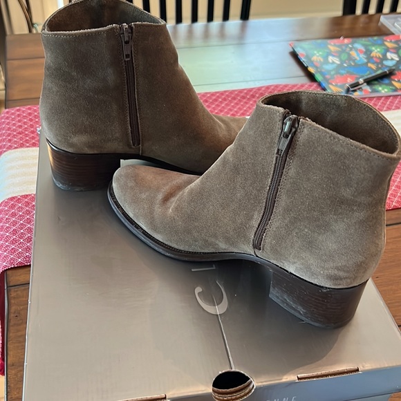 La CANADIENNE PRESLEY SUEDE BOOTIE - Picture 9 of 11